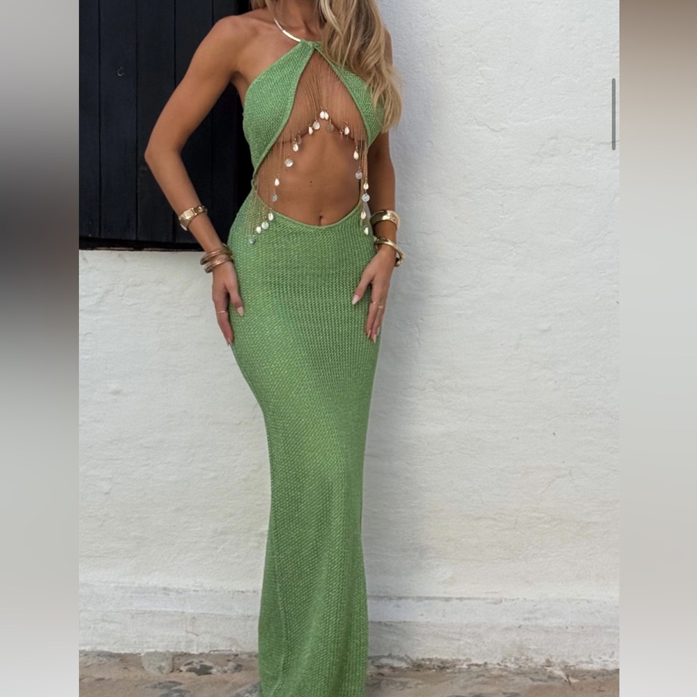 Chic Backless Green Dress